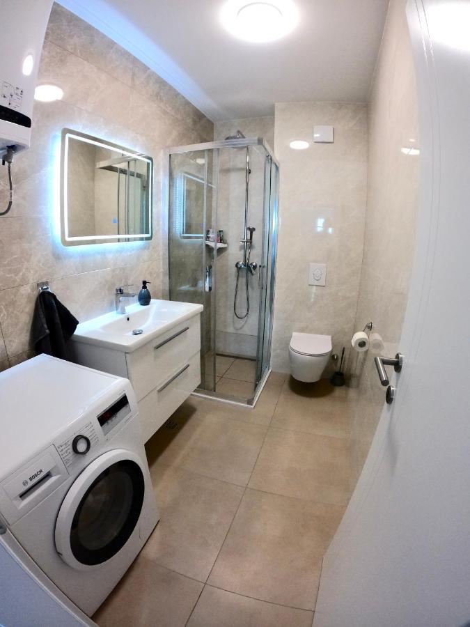 Apartment Dalmatino Makarska Eksteriør bilde